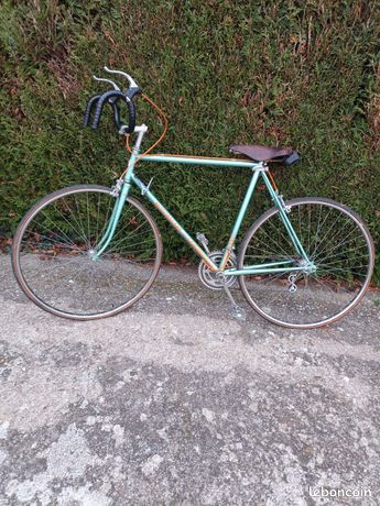 V�lo course mercier Ann�es 70 65 Gron (89)
