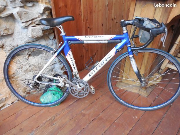 velo de course 200 Servi�s-en-Val (11)