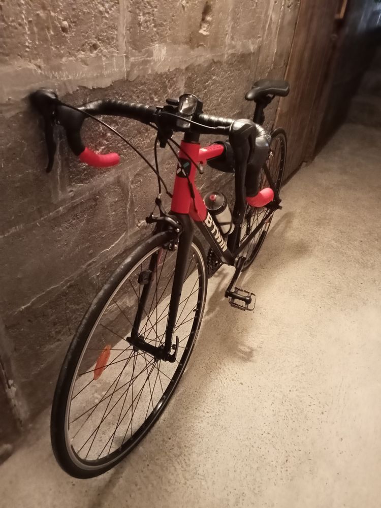 VELO DE COURSE 450 Lyon 9 (69)