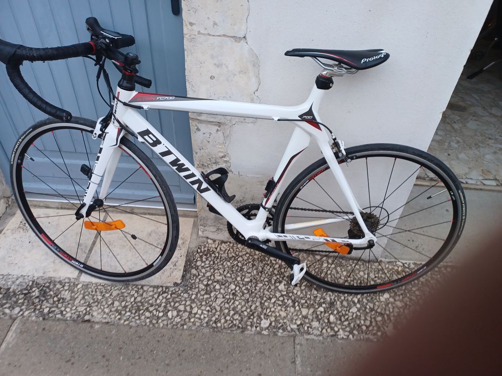 VELO de courses  BTWIN FC 700 750 Le Bois-Plage-en-R� (17)