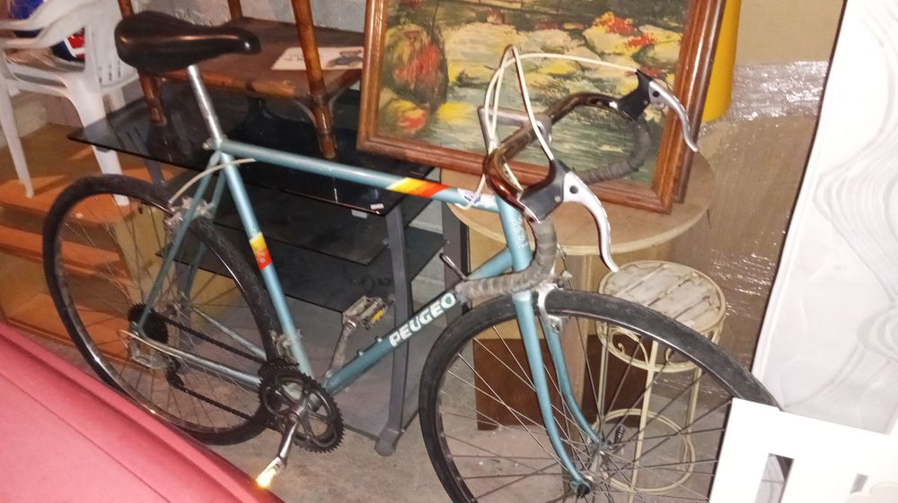 V�lo de Courses Peugeot P105 de 1986. 60 Courpi�re (63)