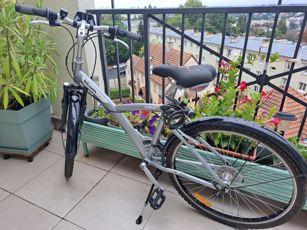 V�lo Decathlon b'twin 85 La Queue-les-Yvelines (78)