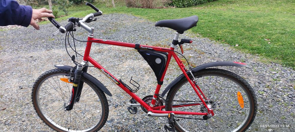 V�lo VTT D�cathlon 75 Quinssaines (03)