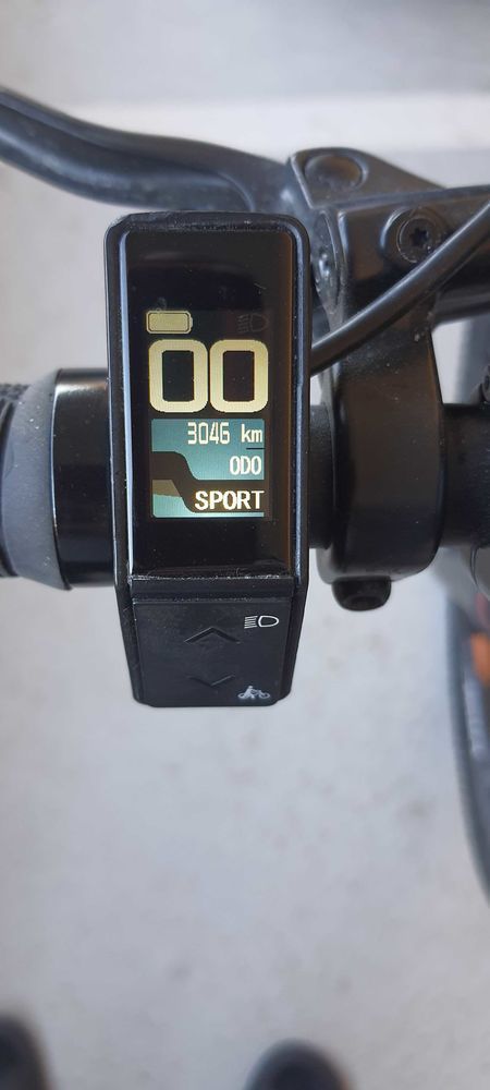 velo vtt electrique avec facture 1000 Bormes-les-Mimosas (83)