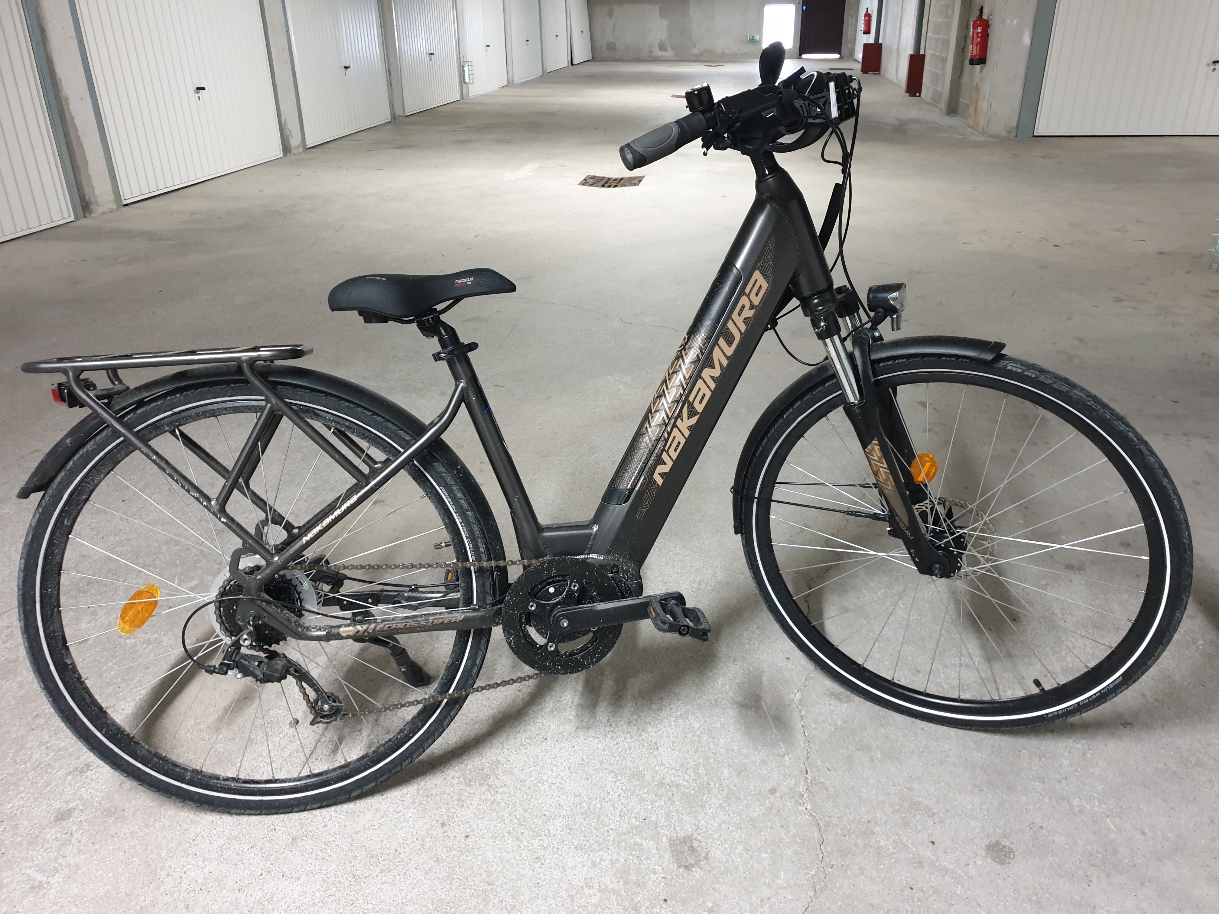 V�lo �lectrique, excellent �tat 1250 Ville-la-Grand (74)