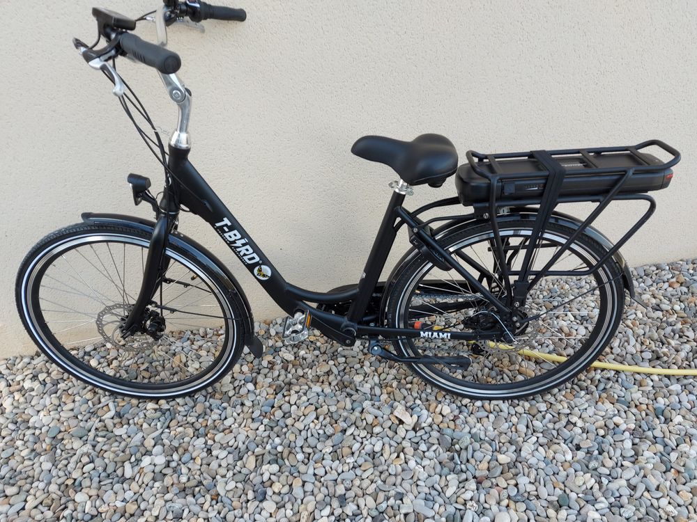 V�lo �lectrique mixte 750 Mazan (84)