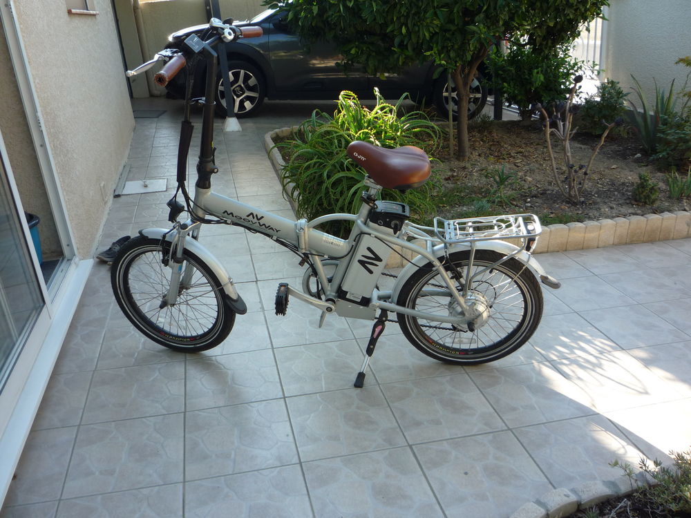 vélo électrique pliant 230 Pia (66)
