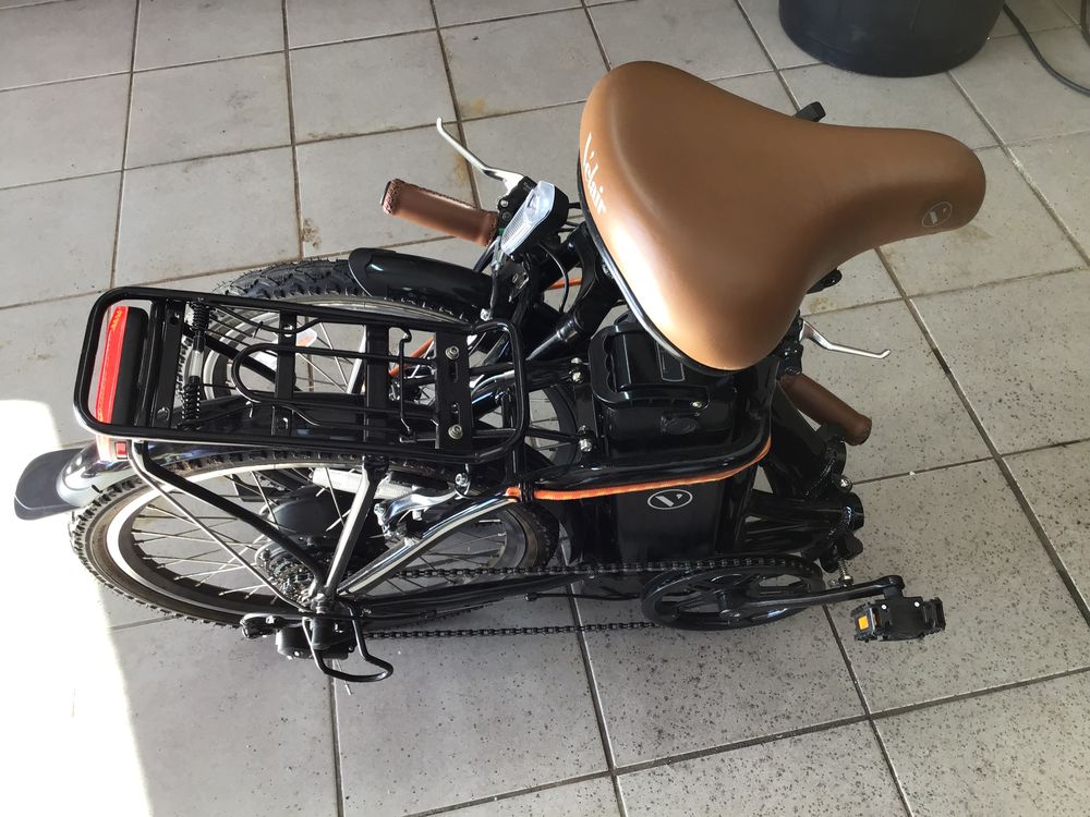 V�lo �lectrique pliant, 900 Saint-L�ger-des-Vignes (58)