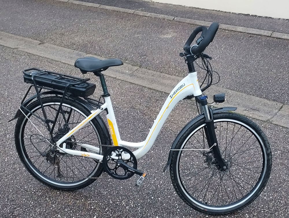 V�lo �lectrique 300 Saint-Nicolas-de-Port (54)