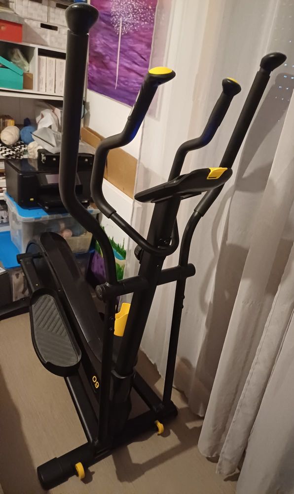 V�lo elliptique connect� 250 Saint-Ouen-l'Aum�ne (95)