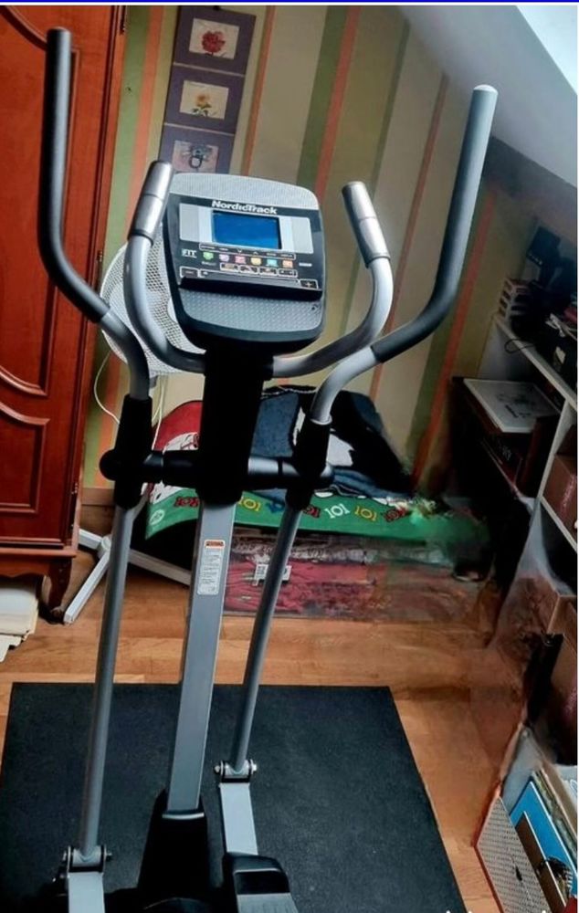 V�lo elliptique NordicTrack ? Comme neuf 380 Echevanne (70)