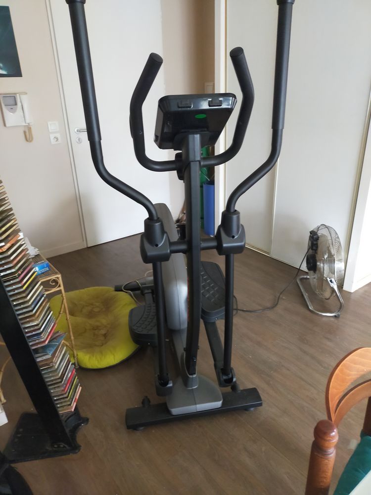 V�lo elliptique 600 Le Bouscat (33)