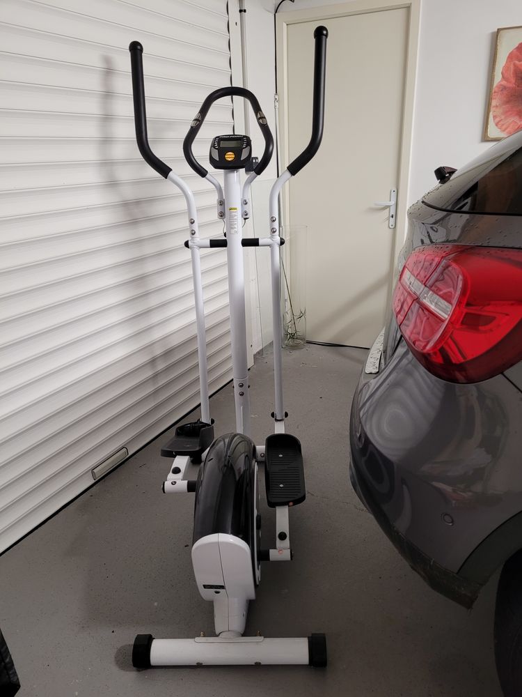 Velo elliptique 250 Bayeux (14)