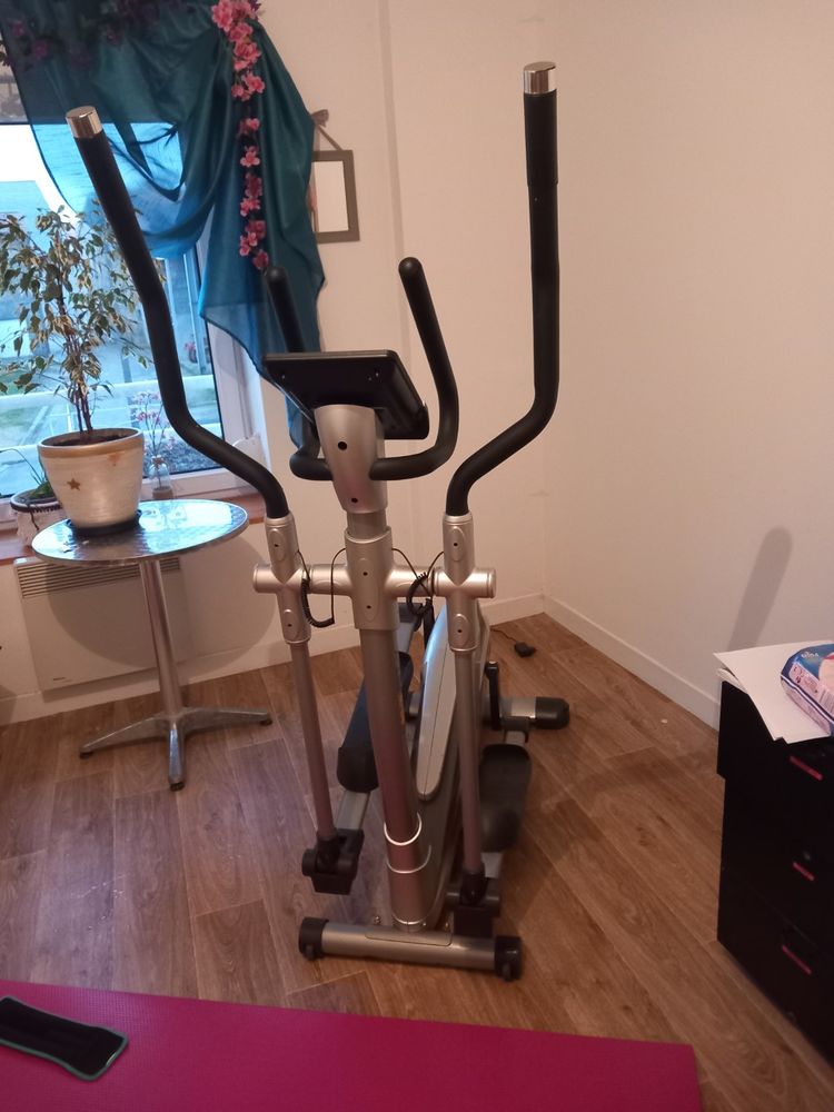 VELO ELLIPTIQUE 60 Pagny-l�s-Goin (57)