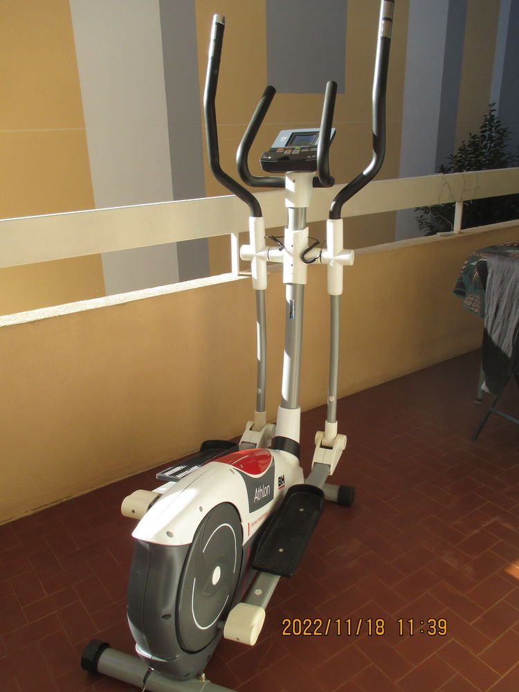 V�lo elliptique 150 Saint-Rapha�l (83)