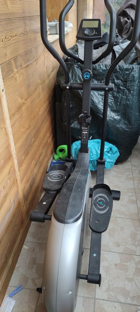 V�lo elliptique 75 Les Rousses (39)