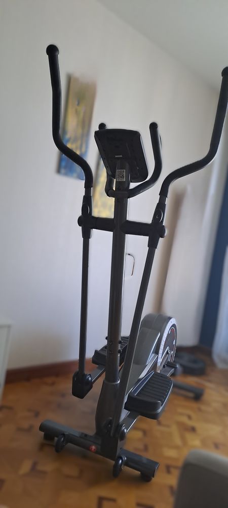 V�lo elliptique pro 400 Saint-Pierre-d'Albigny (73)