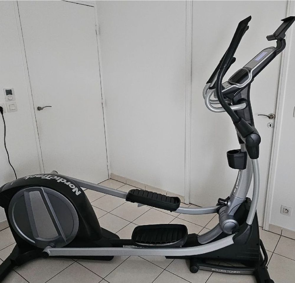 V�lo Elliptique 400 Rosny-sous-Bois (93)