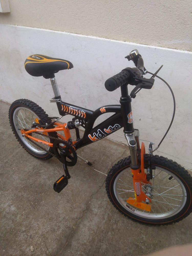 Velo enfant 16pc 60 La Tremblade (17)