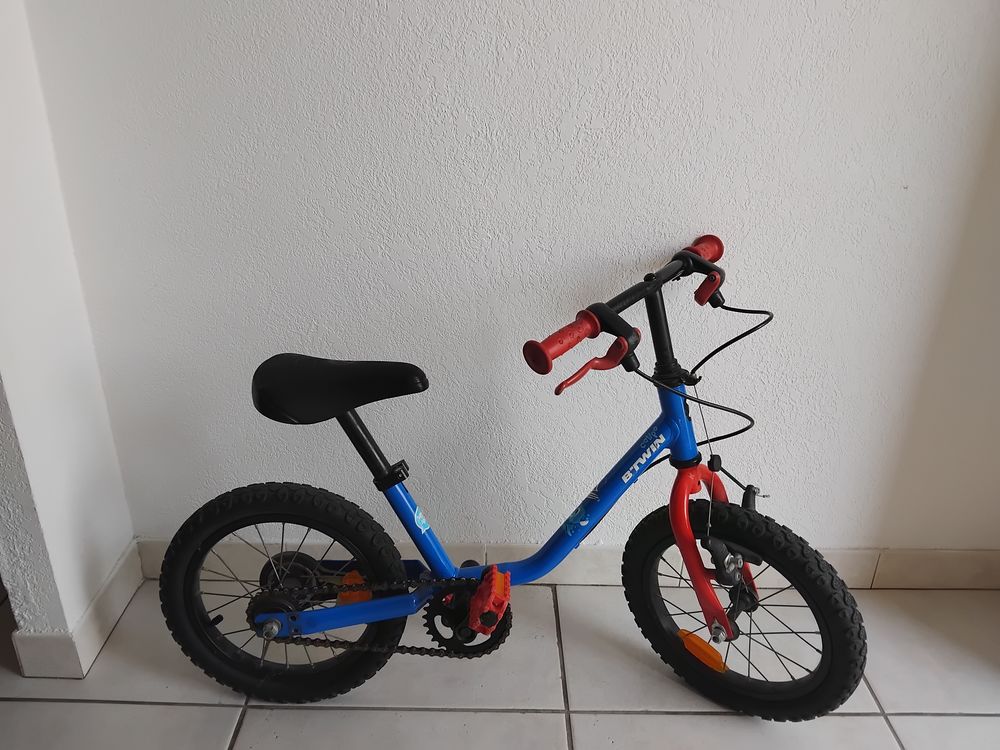 VELO ENFANT de 4 a 7ans 25 Perpignan (66)
