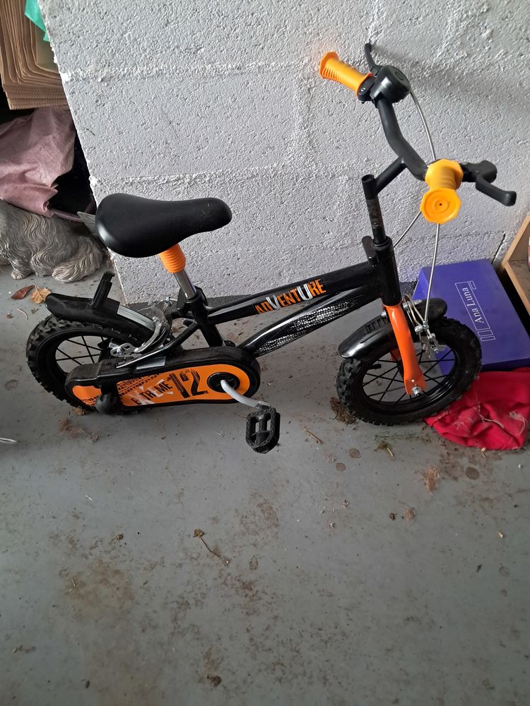 velo enfant neuf avec stabilisateur 90 Nogent-le-Rotrou (28)