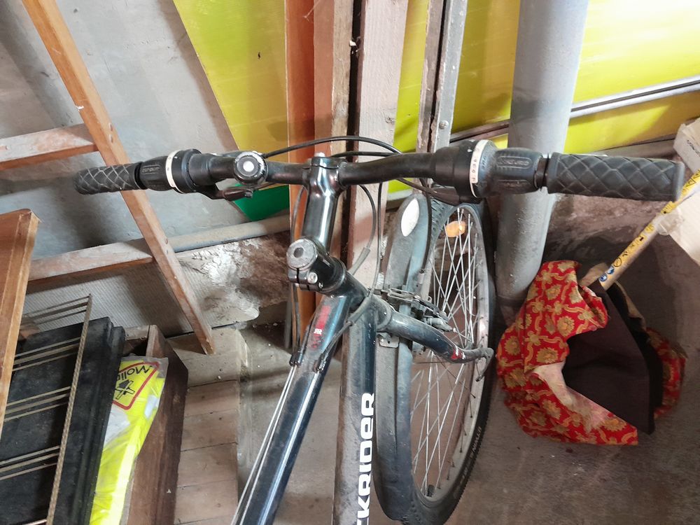 V�lo enfant noir7 25 Tigy (45)