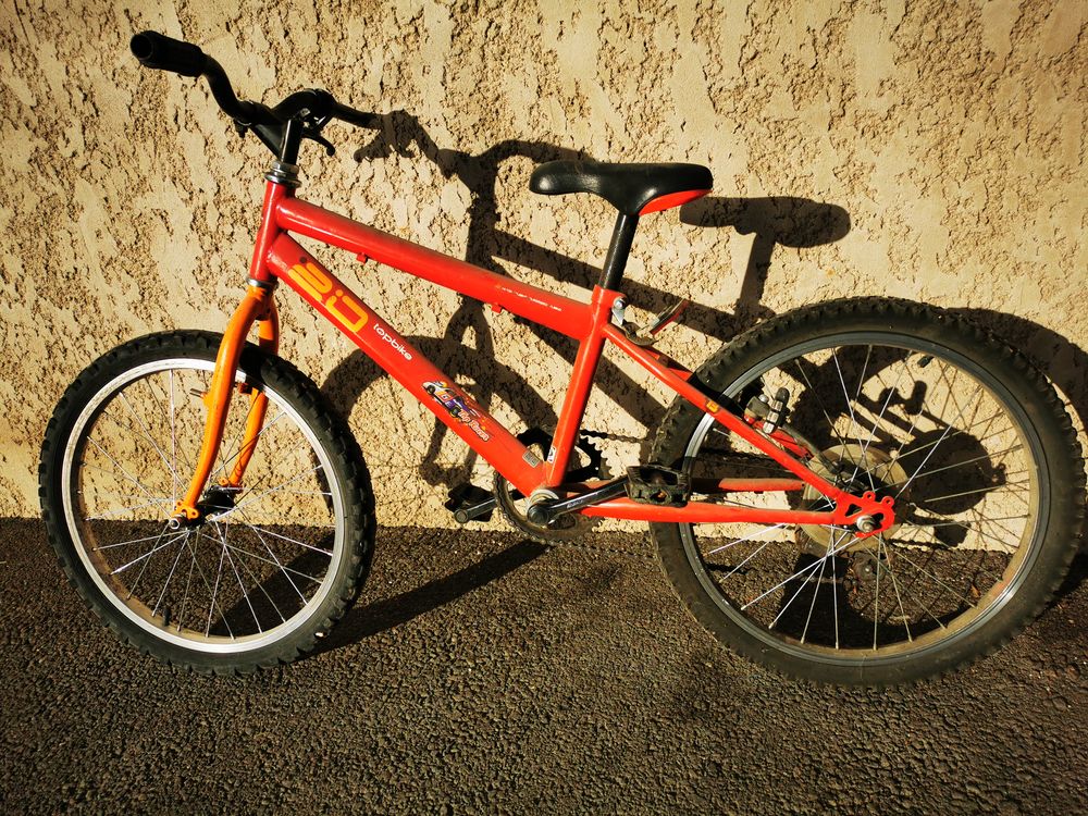 Vélo enfant à réparer 20 euros 20 Saint-Jean-de-Sixt (74)