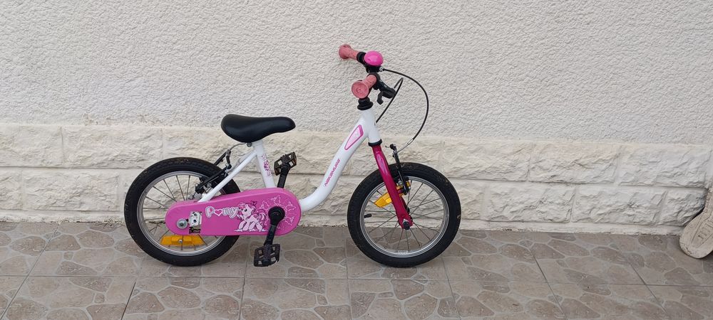 V�lo enfant rose et blanc 20 Barentin (76)