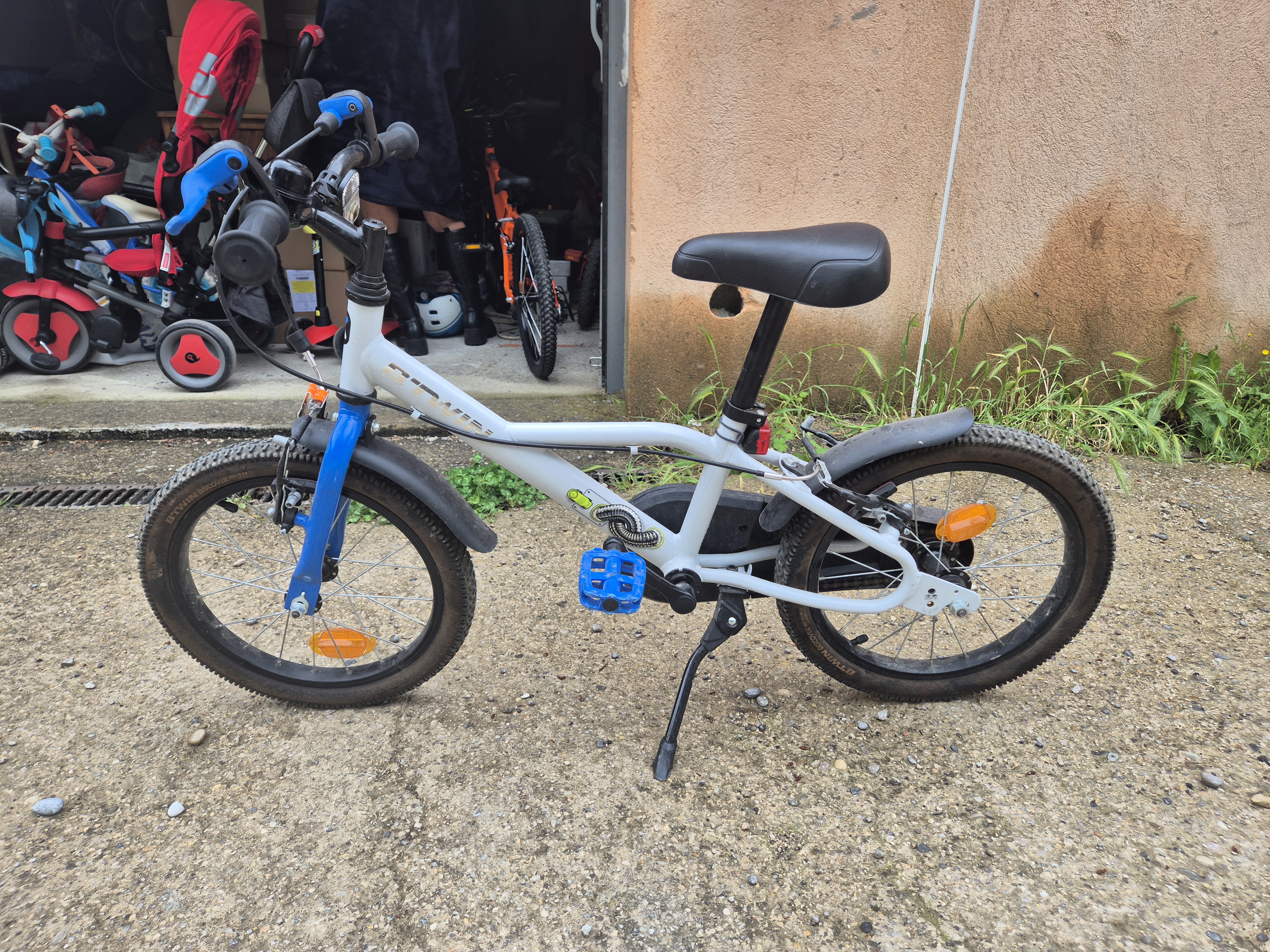 V�lo en enfant 2 roue 0 Peynier (13)