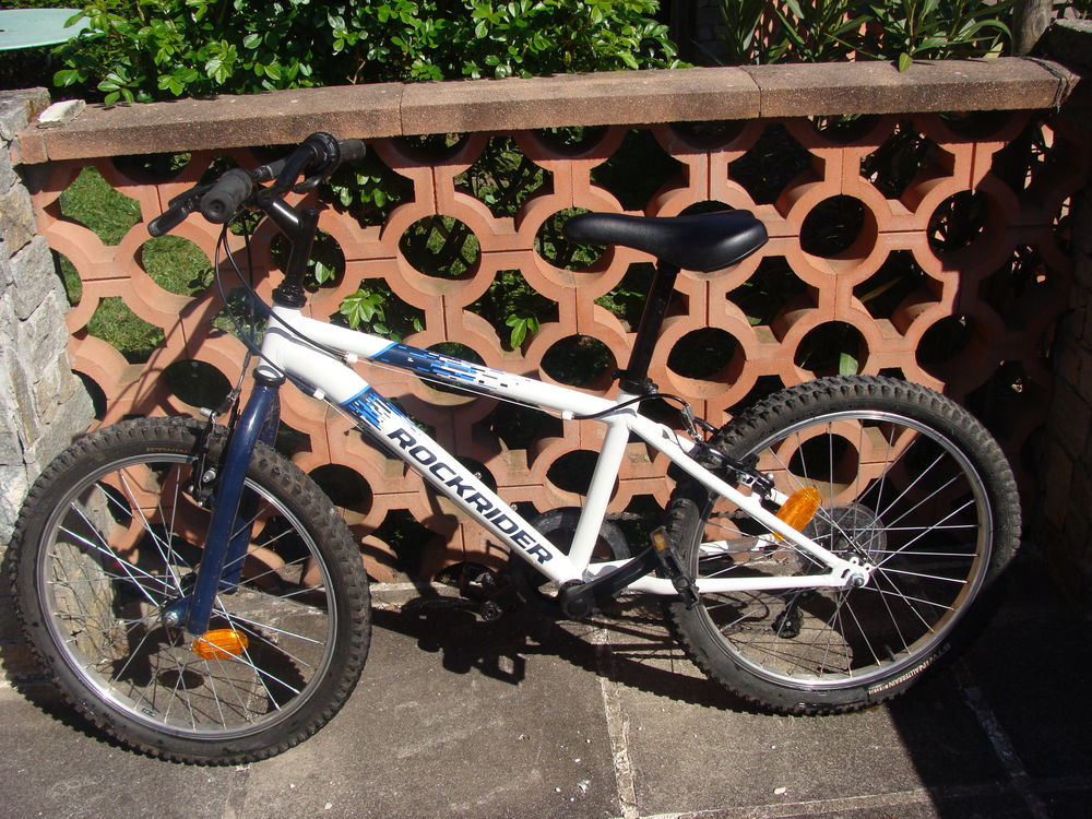 VELO VTT ENFANT 80 Saint-Alban-Leysse (73)