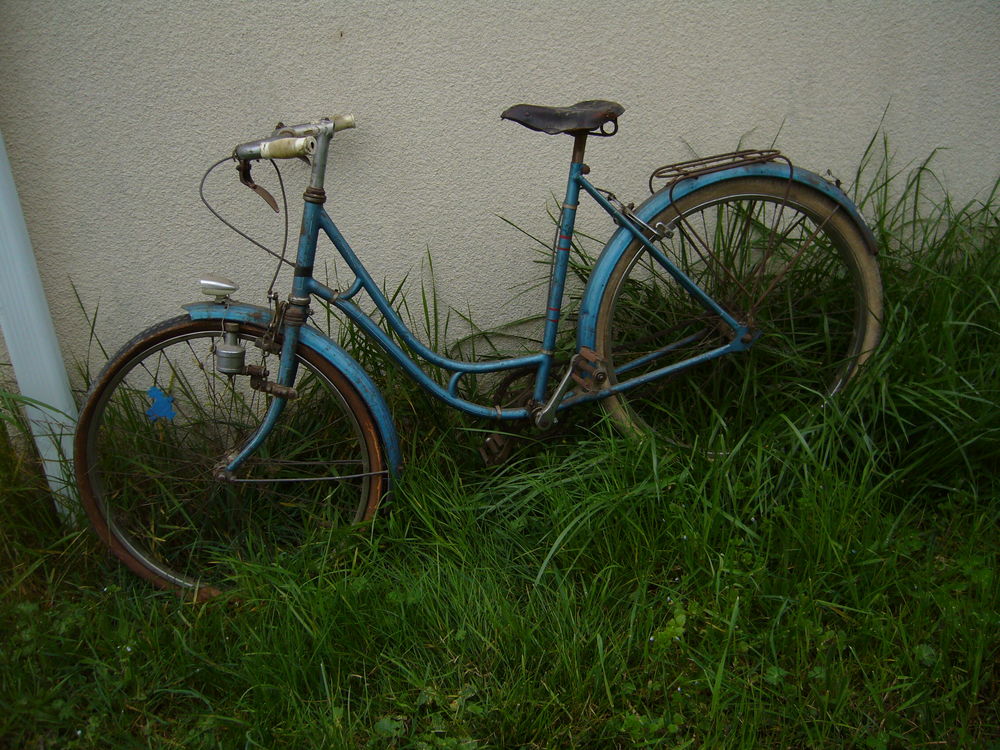 VELO ENFANT 
40 Saint-Ju�ry (81)