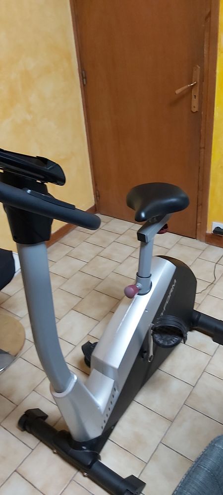 V�lo d'entra�nement pro-form mod�le PFIVEX29415.1 150 Ronchin (59)