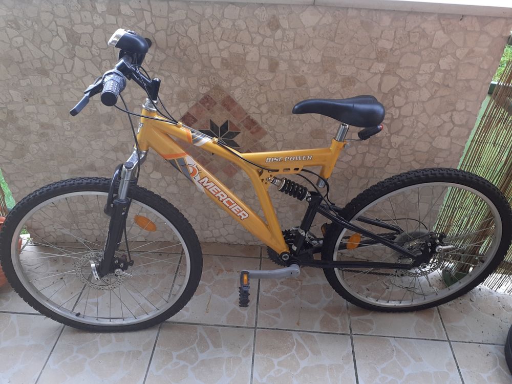 v�lo vvt bon �tat peu servi 100 Creutzwald (57)