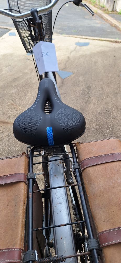 velo femme avec sacoche 50 Laign�-en-Belin (72)