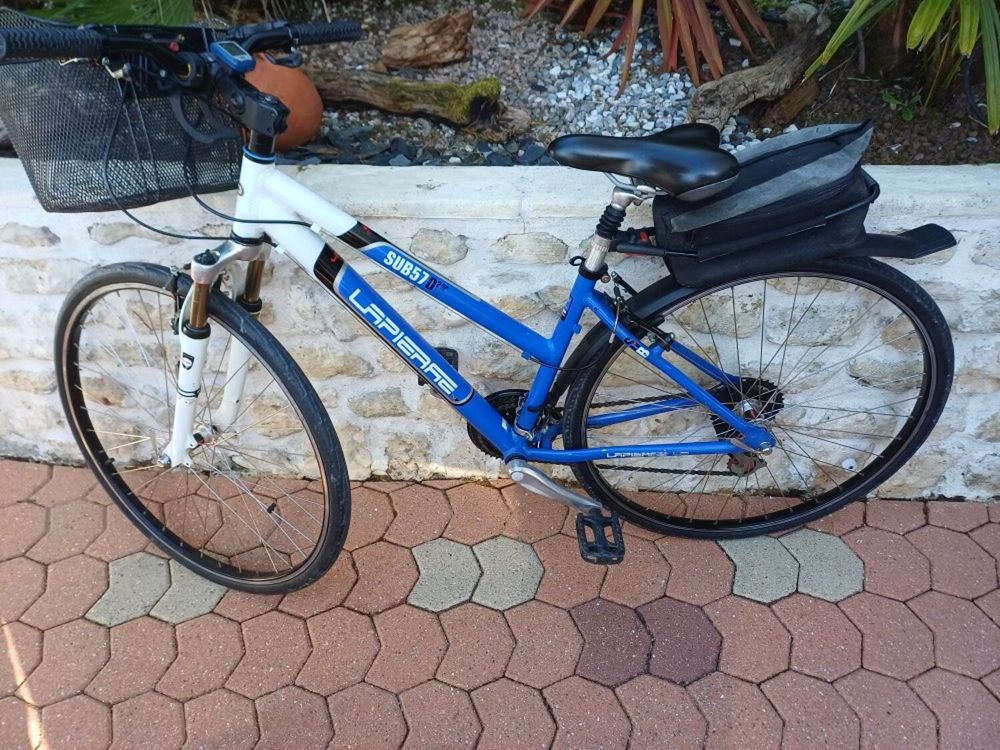 VELO FEMME LAPIERRE 200 Les Gonds (17)