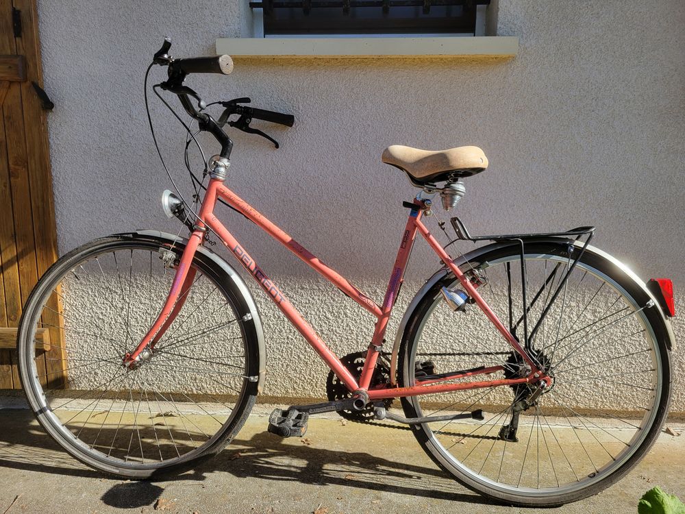 V�lo Femme Peugeot 30 Le Barp (33)