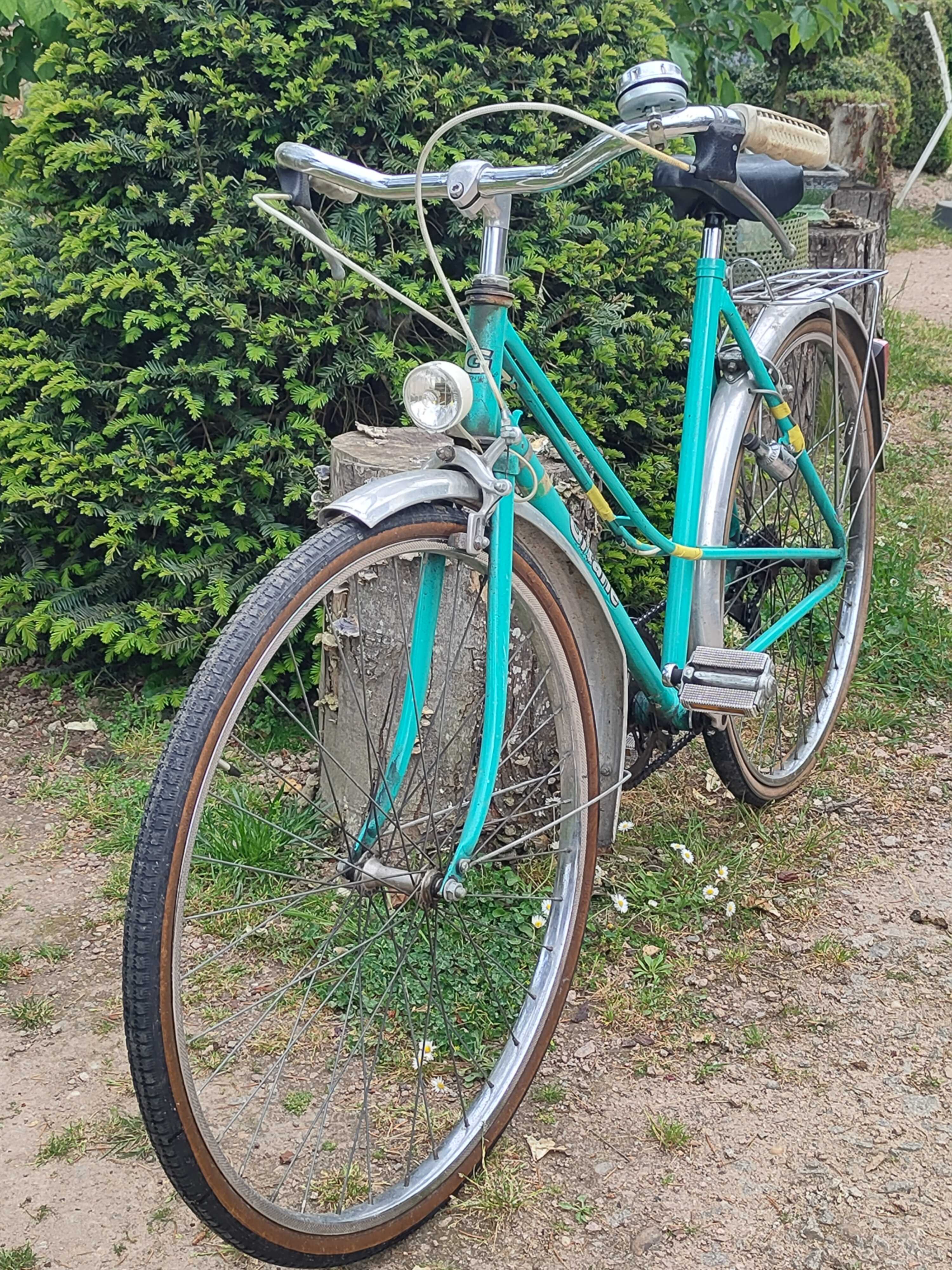 V�lo femme 55 Avermes (03)