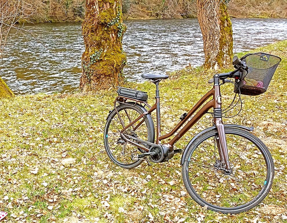 V�lo Giant Prime E + 3 Ville/Tous Chemins Electrique (VAE VT 890 Montsalvy (15)