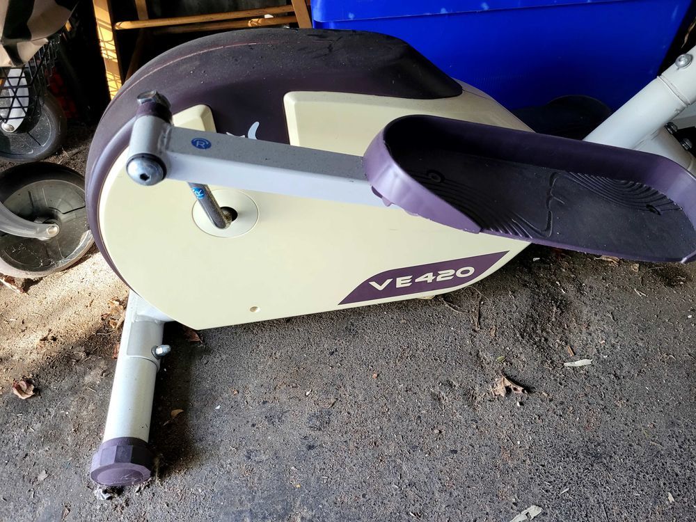 Velo heliptique pour garder la forme ! 25 Clapiers (34)