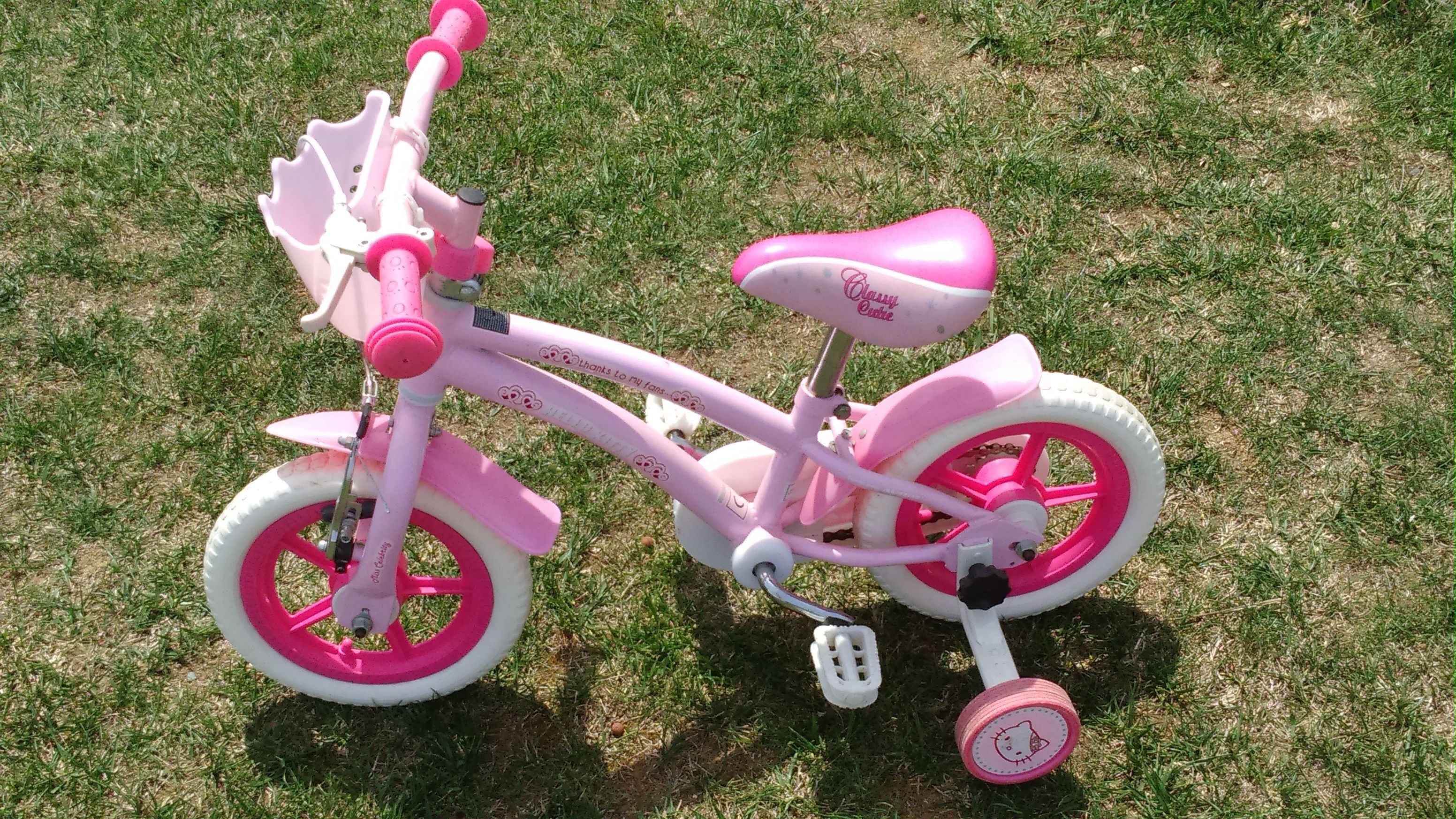 Velo hello kitty 2 ans