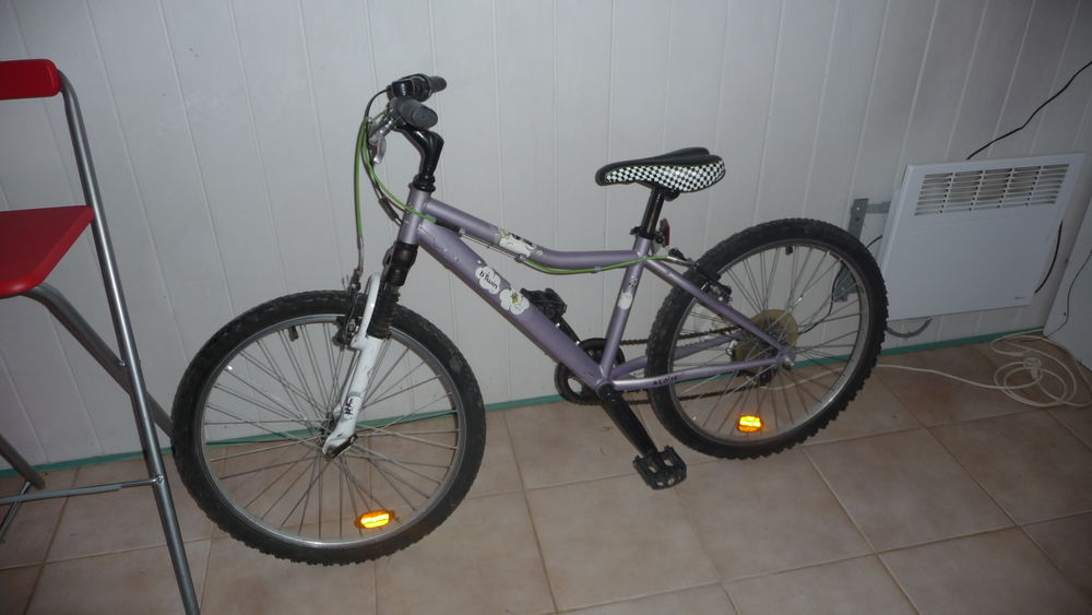 v�lo junior fille 30 Rochemaure (07)