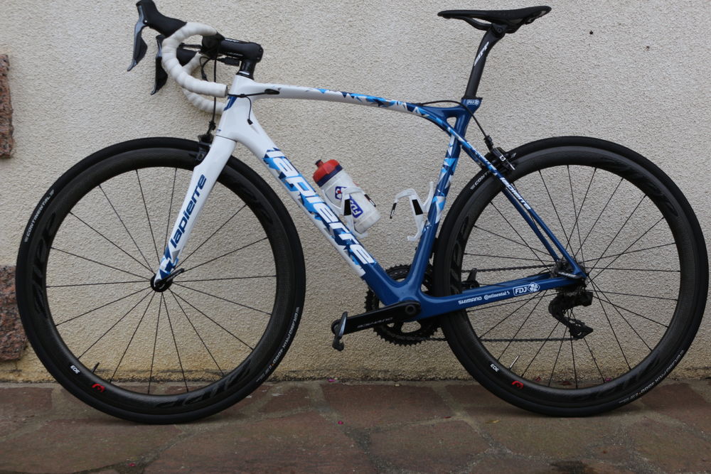 VELO LAPIERRE  XELIUS SL 900 THIBAUT PINOT FDJ ULTIMATE 4250 Sabl�-sur-Sarthe (72)