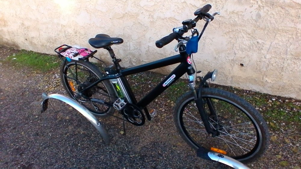 V�lo de marque hiltecks � assistance �lectrique 600 Pertuis (84)