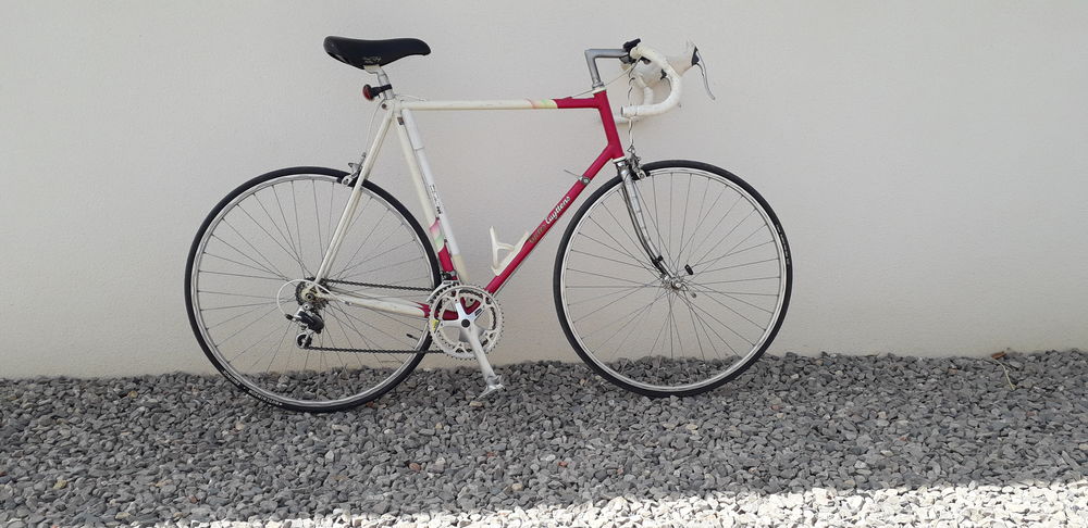 V�lo marque TUYTTENS SPORT ann�e 1991 150 Cessenon-sur-Orb (34)