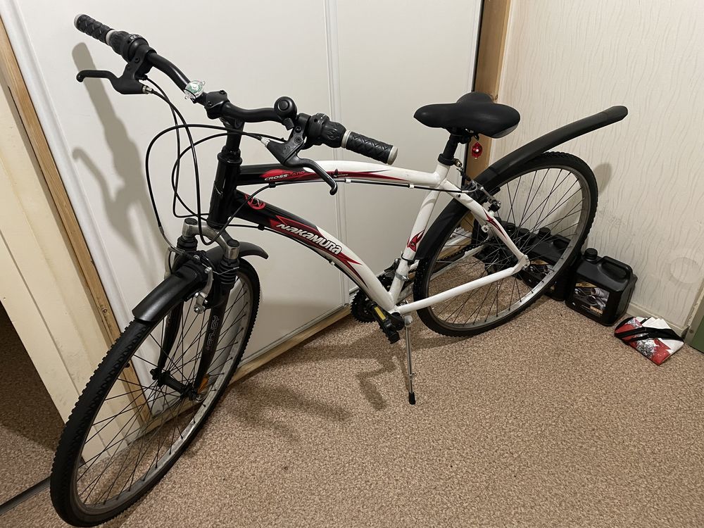 V�lo 28  Nakamura ( r�vision faite compl�te ) 21 vitesses 70 Cluses (74)