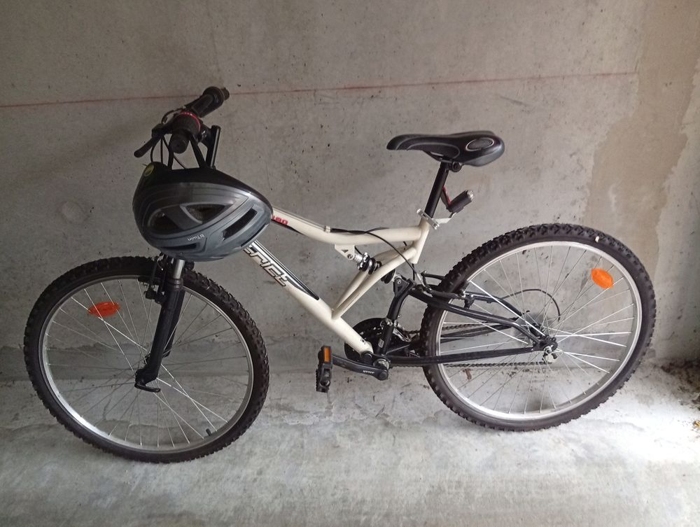 v�lo neuf 80� 80 Amb�rieu-en-Bugey (01)