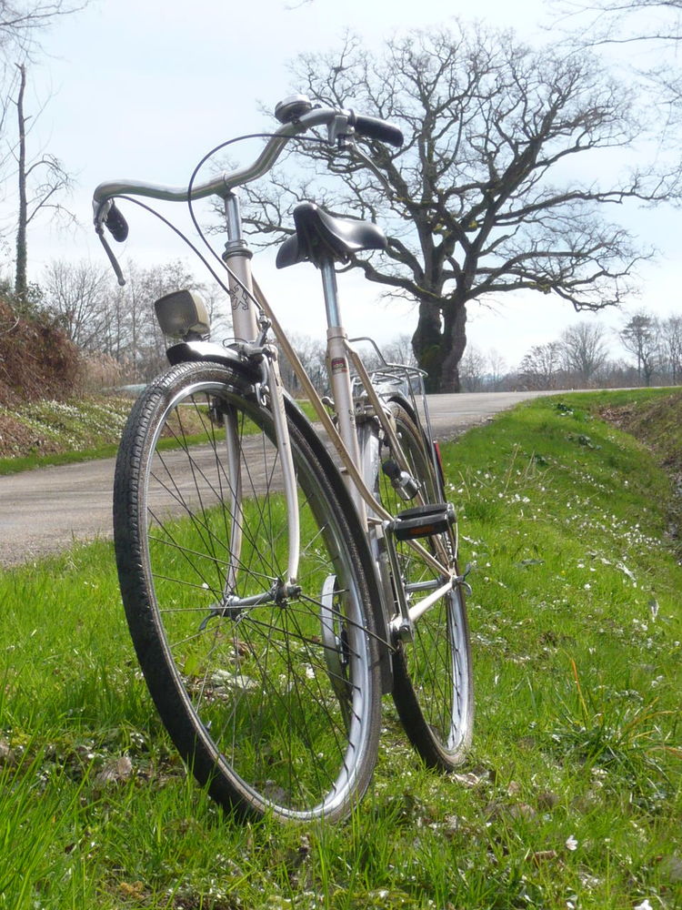 V�lo Peugeot excellent �tat 140 Marseille 1 (13)