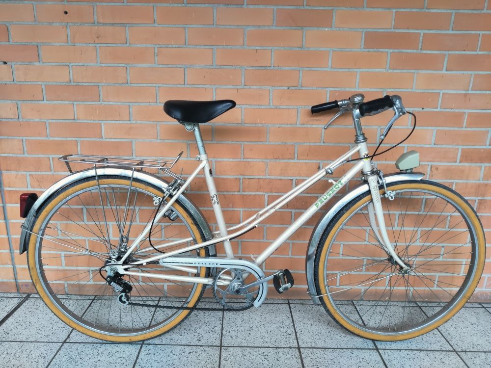 v�lo Peugeot vintage 130 Paris 17 (75)