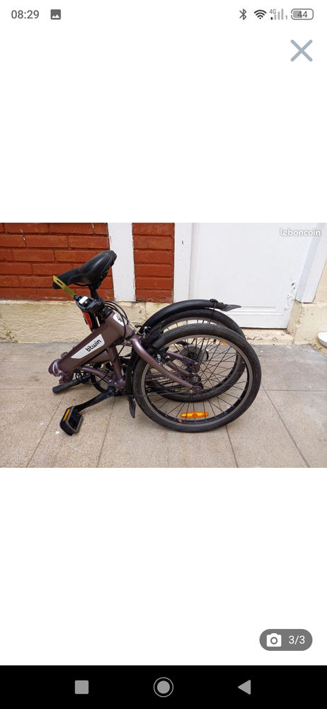 V�lo pliable b twin  hoptown5.
180 Varces-Alli�res-et-Risset (38)