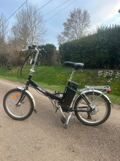 V�lo pliant �lectrique Moov'in 650 Saint-Benin-d'Azy (58)